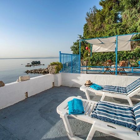 Agistri By The Sea Apartment Perama  Bagian luar foto